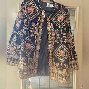 Exquisite Embroidered Tatreez Jacket ✨